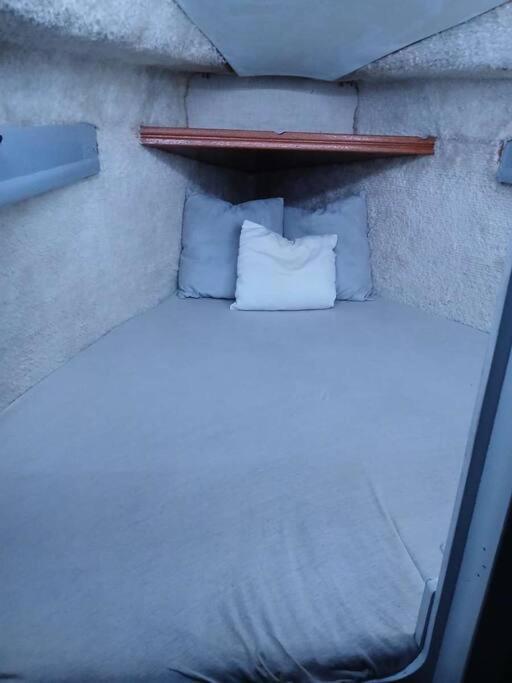 Nuit Insolite Sur Un Voilier Saint-Cyprien  Exterior foto